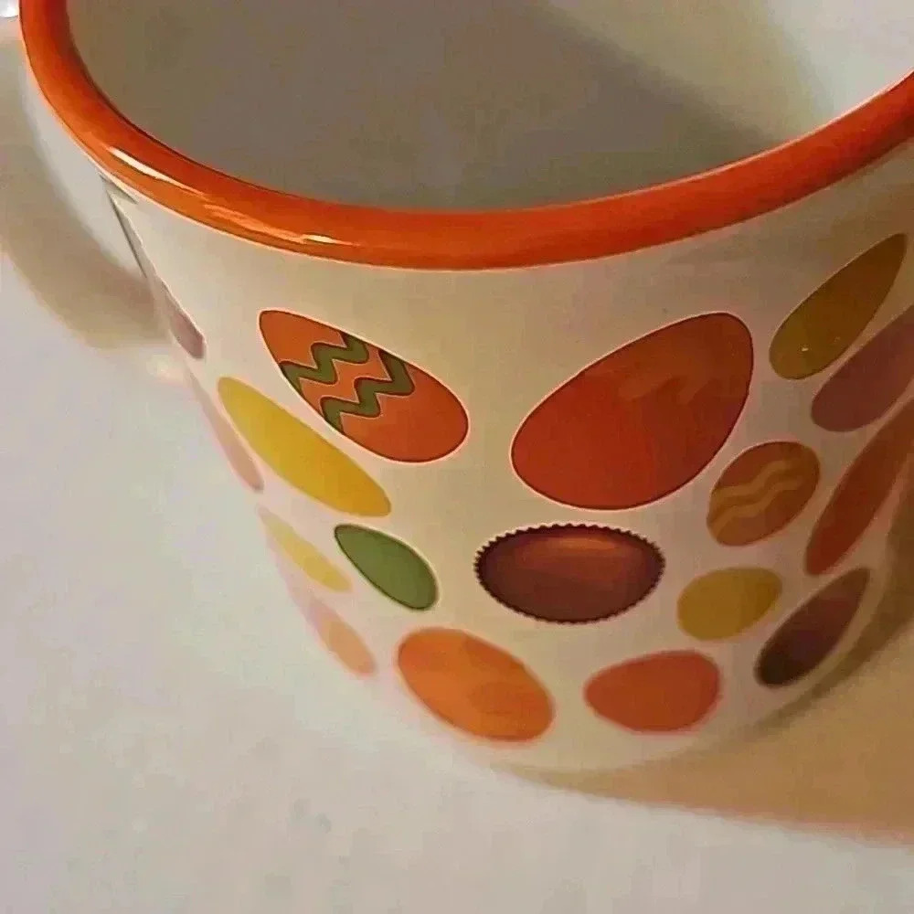 Hershey Reese pieces vintage coffee mug/ cup 10 ounces - Picture 5 of 5